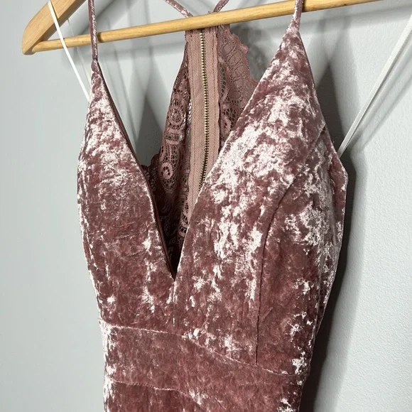 G by guess velvet mini dress in mauve women’s size XS - Picture 4 of 8
